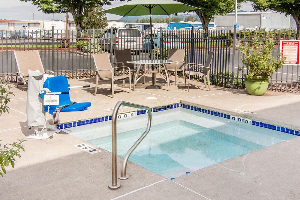 Comfort Inn Troutdale-Portland East Екстериор снимка