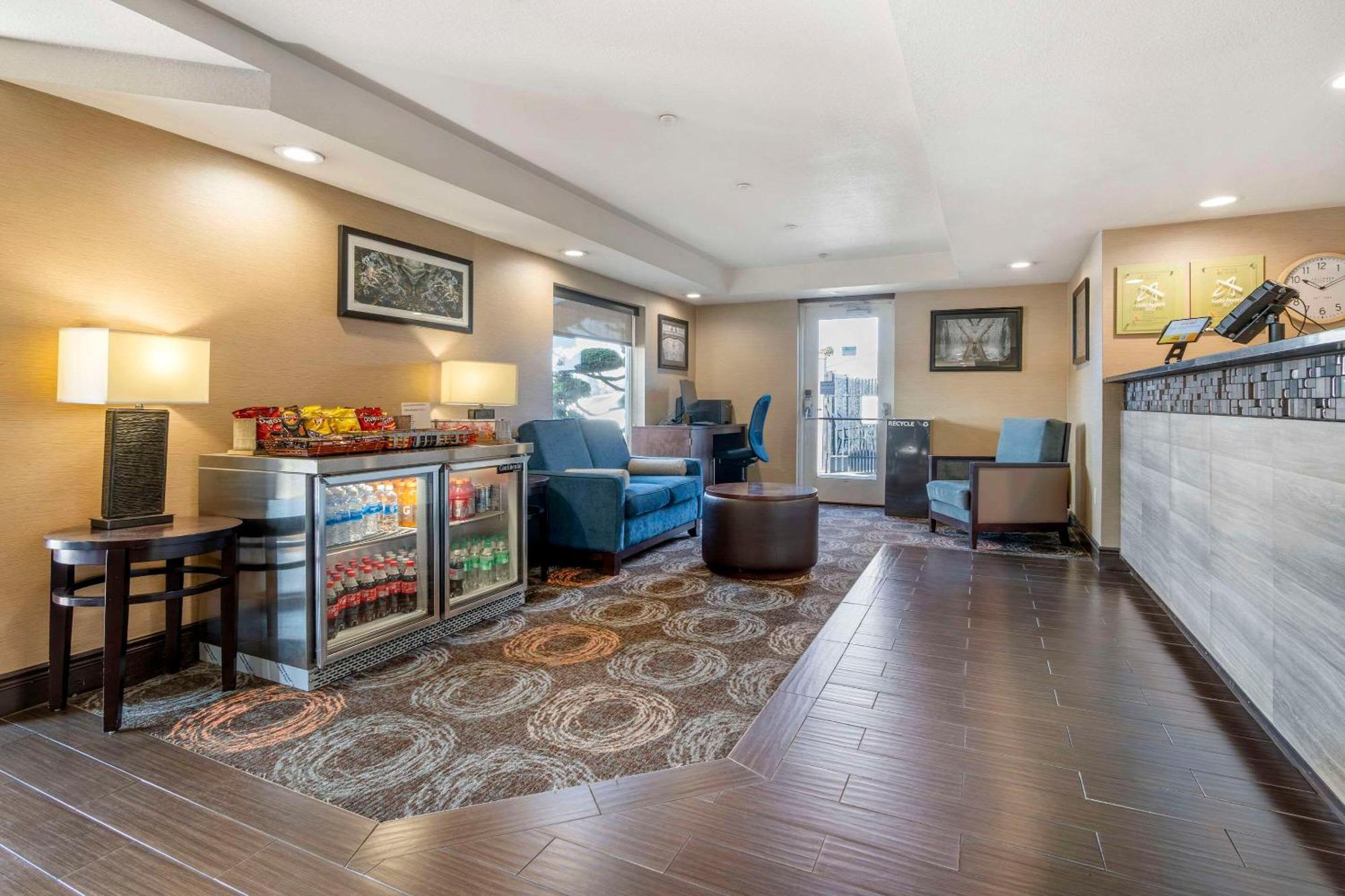 Comfort Inn Troutdale-Portland East Екстериор снимка